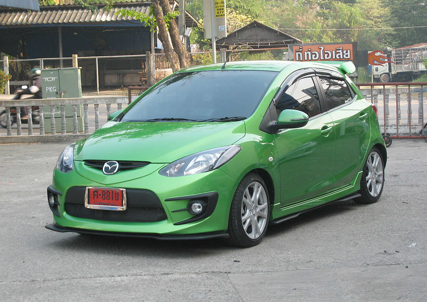 ชุดแต่ง Mazda2 2009-2013 5ประตู MZ Customs